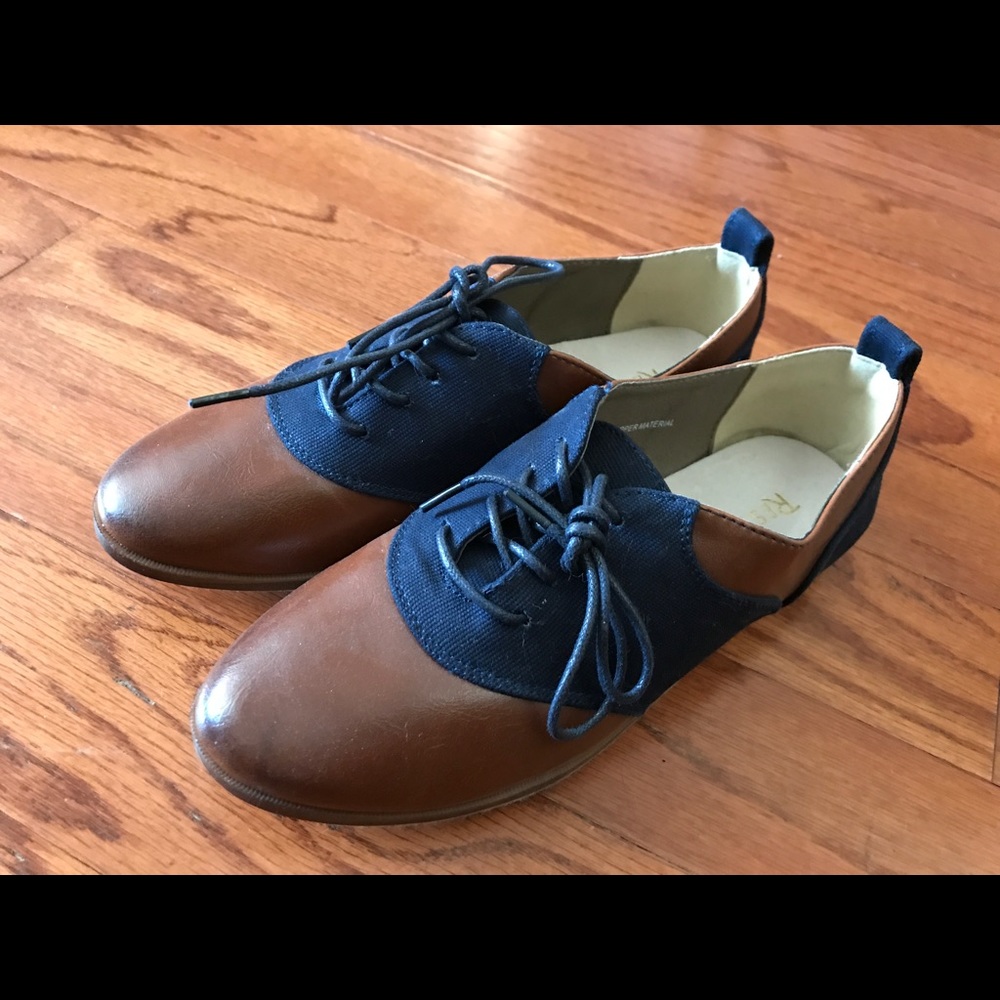Modcloth Oxford Laced Shoes